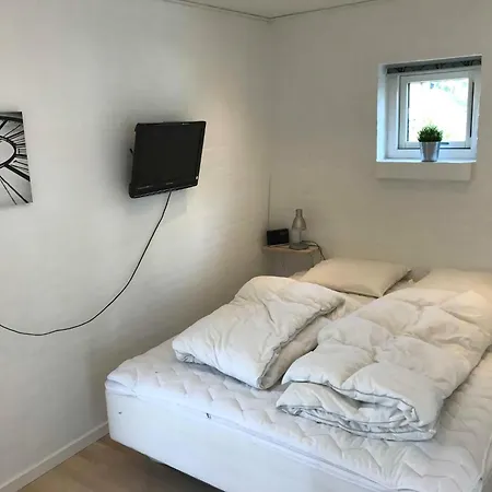 Lovely On Eno With Indoor Holiday home
