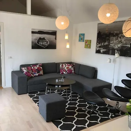 Holiday home Lovely On Eno With Indoor *
